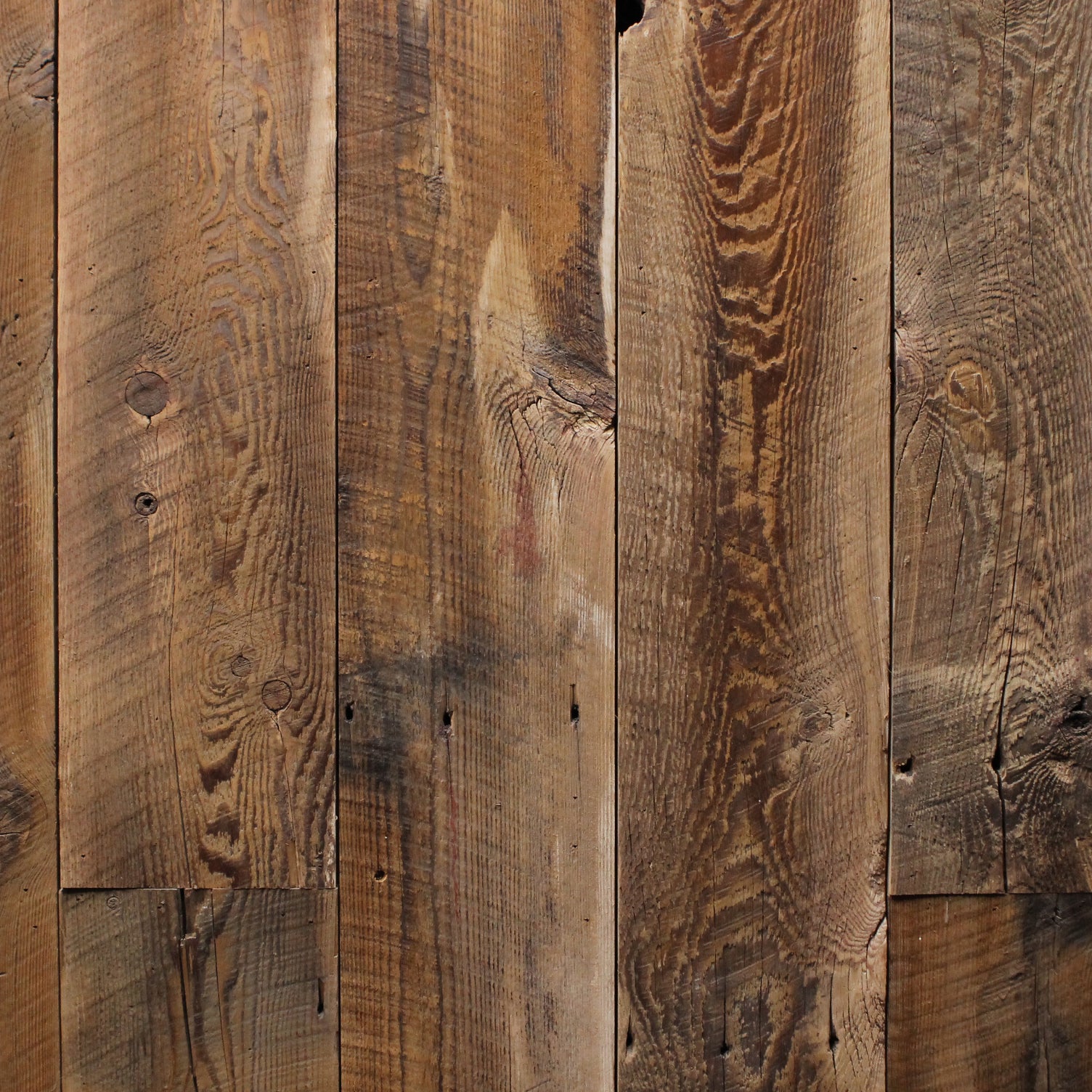 Brown_Reclaimed_Barnwood_Ceiling_Paneling_Face_Close