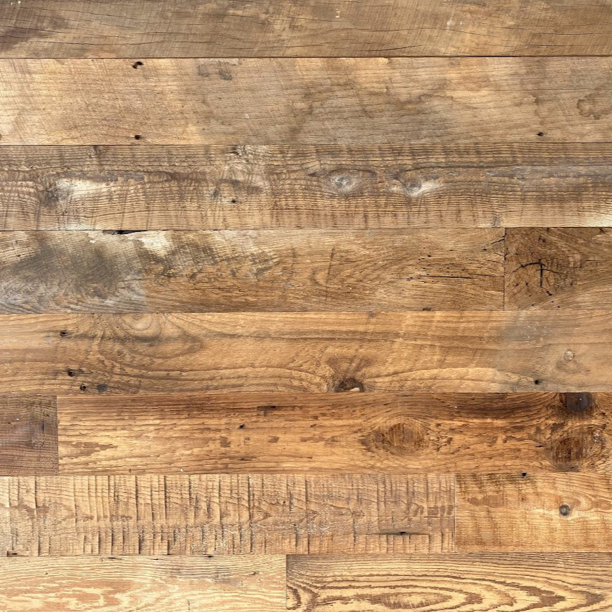 Brown_Reclaimed_Barnwood_Siding_Variety_1